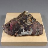 Jordanita en Esfalerita (variedad schalenblenda)
7,7 x 4,4 x 1,8 cm.
(Autor: J. G. Alcolea)