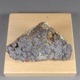 Jordanita en Esfalerita (variedad schalenblenda)
7,7 x 4,4 x 1,8 cm.
(Autor: J. G. Alcolea)