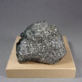 Löllingita
6,4 × 4,7 × 4,9 cm.
(Autor: J. G. Alcolea)