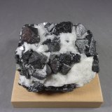 Magnetita
7,3 x 6 x 3,3 cm.
(Autor: J. G. Alcolea)