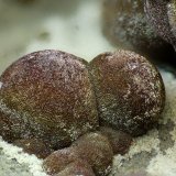 Calcita, Goethita, limonita.
2 mm. los cristales
(Autor: canada)