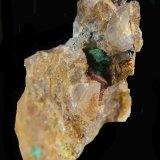 Malaquita y Carminita.
24x17 mm.
(Autor: Jesus Franquesa Baucells)