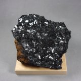 Manganita
9 x 7,5 x 4,4 cm.
(Autor: J. G. Alcolea)