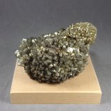 Marcasita
8 x 6 x 4,5  cm.  372,2 g. Cristal más grande 5 milímetros.
(Autor: J. G. Alcolea)