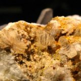 Hemimorfita
Grupos de 0,8-1 cm.
(Autor: Calita)