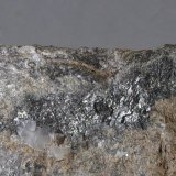 Meneghinita
8 x 7,3 x 5 cm.
(Autor: J. G. Alcolea)