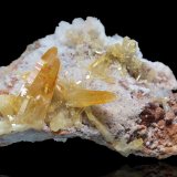 Mimetita
8 x 6 x 4 cm / cristal principal: 2.5 cm
(Autor: Museo MIM)