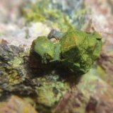 Uraninita
Cristales de 2 cm.
(Autor: Nieves)