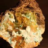 Auricalcita, Hemimorfita, Smithsonita
22 x 19 cm.
(Autor: minero1968)