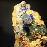 Azurita y calcita
8 x 5,5 cm.
(Autor: minero1968)