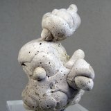 Ópalo (variedad menilito)
Medida: 5,9 x 4,0 x 2,5 cms
(Autor: Joan Martinez Bruguera)