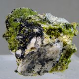 Mimetita, Galena
Medida: 2,7 x 2,5 x 1,4 cms
(Autor: Joan Martinez Bruguera)