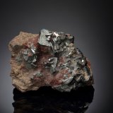 Nickelskutterudita
5.5 x 4 x 3.5 cm / cristal principal: 1.3 cm
(Autor: Museo MIM)