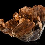 Niobophyllita
Mount Malosa, Zomba District, Malawi
9 x 6.5 x 6 cm / Cristal principal: 3.6 cm
(Autor: Museo mim)