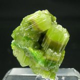 Piromorfita
1.6 × 1.3 × 0.9 cm
(Autor: Inma)