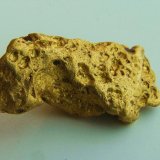 Oro
2,3x1,1x0,7 cm.
(Autor: Nacho)