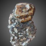 Ortoclasa
Cristal de 3,5cm x 3cm
(Autor: srm13151)
