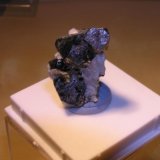 Skutterudita
Cristales de 2x2 cm.
(Autor: jcarlosjalcantara)