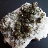 Pirita en Dolomita
6 x 6 cm.
(Autor: javier ruiz martin)