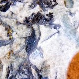 Hematites (variedad especularita "mica de hierro")
encuadre de 45 x 35 mm
(Autor: José María Tortajada)