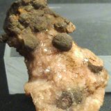 Cuarzo, variedad botroidal
4 x 2,5 x 1,5 cm.
(Autor: Felipe Abolafia)