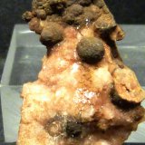 Cuarzo, variedad botroidal
4 x 2,5 x 1,5 cm.
(Autor: Felipe Abolafia)