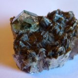 Fluorapatito, Moscovita
5 x 4 x 3 cm. El Apatito 0.5 cm.
(Autor: javier ruiz martin)