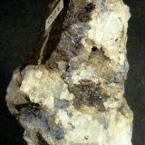 Gahnita, esfalerita y cuarzo
4 x 6 x 3 cm.
(Autor: Felipe Abolafia)