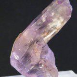 Espodumena (variedad kunzita)
1,5 x 3 x 1,5 cm.
(Autor: Felipe Abolafia)