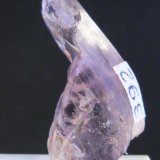 Espodumena (variedad kunzita)
1,5 x 3 x 1,5 cm.
(Autor: Felipe Abolafia)