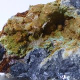 Piromorfita y Cerusita
encuadre 3x2cm aprox.
(Autor: heat00)