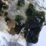 Libethenita en Cuarzo
4 x 4,5 cm.
(Autor: javier ruiz martin)