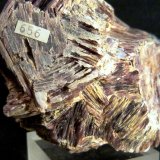 Lepidolita
8 x 13 x 7 cm.
(Autor: Felipe Abolafia)