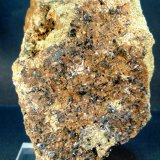 Cuarzo (variedad rosa) y Hematites
6 x 8 x 6 cm.
(Autor: Felipe Abolafia)