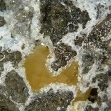 Analcima con calcita
6 x 8 x 4,5 cm.
(Autor: Felipe Abolafia)