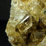 Fluorapatito (variedad esparraguina)
5 x 4,5 x 3 cm.
(Autor: Felipe Abolafia)