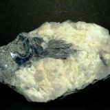 Hematites (variedad especularita), Serpentina Subgrupo y Cuarzo
8 x 5 x 3 cm.
(Autor: Felipe Abolafia)