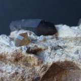 Cuarzo (variedad ahumado)
1,5 x 0,5 cm.
(Autor: javier ruiz martin)