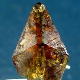Titanita
10 x 5 mm.
(Autor: Felipe Abolafia)