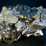 Galena, Esfalerita y Pirita
6 x 4 x 3 cm.
(Autor: Felipe Abolafia)