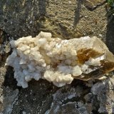 Ortoclasa (variedad adularia), Cuarzo
(Autor: Josele)