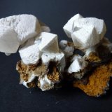 Calcita
6 x 5,5 cm.
(Autor: javier ruiz martin)