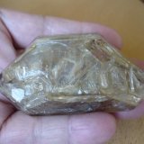 cuarzo
8,2 cm x 4 cm x 3,5 cm
(Autor: Tomas Ruiz de Arbulo Saez)