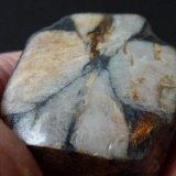 Andalucita (variedad Quiastolita)
3 x 3 cm.
(Autor: javier ruiz martin)
