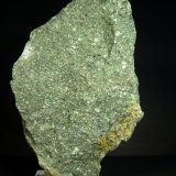 Andesita piroxénica
11 x 7 cm.
(Autor: Felipe Abolafia)