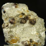 Almandino (Grupo Granate)
7 x 6 cm.
(Autor: Felipe Abolafia)