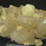 Calcita y Prehnita
9 x 5 cm.
(Autor: Felipe Abolafia)