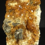 Spessartina (Grupo Granate)
6 x 4,5 cm.
(Autor: Felipe Abolafia)