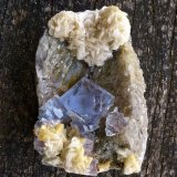 Fluorita
8 x 6 x 5 cm
(Autor: Josele)