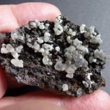 Smithsonita sobre Goethita
6 x 4 cm.
(Autor: javier ruiz martin)
